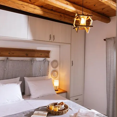 Holiday home Faidra House Vori