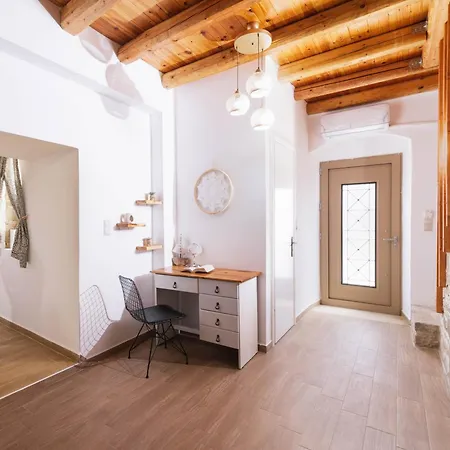 Holiday home Faidra House Vori